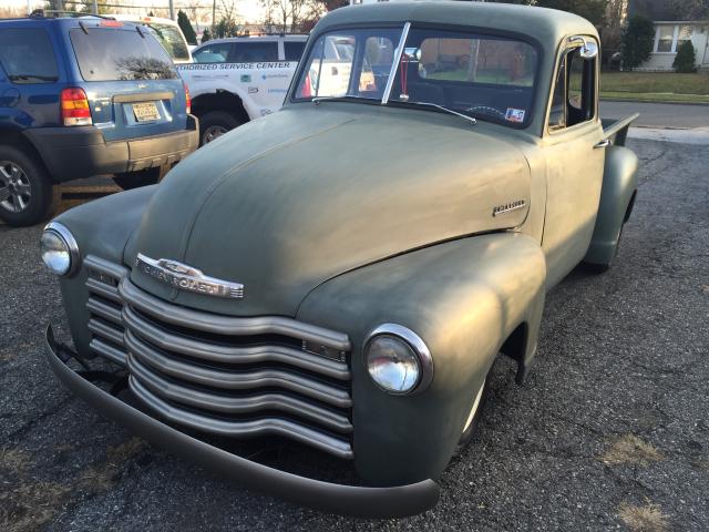 530004504 - 1953 CHEVROLET 3100 GREEN photo 2