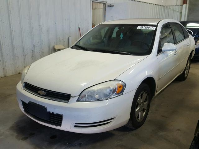 2G1WT58N189100746 - 2008 CHEVROLET IMPALA LT WHITE photo 2