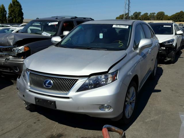 JTJZB1BA2A2003529 - 2010 LEXUS RX 450 SILVER photo 2