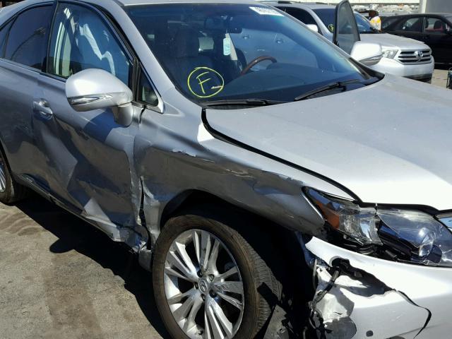 JTJZB1BA2A2003529 - 2010 LEXUS RX 450 SILVER photo 9