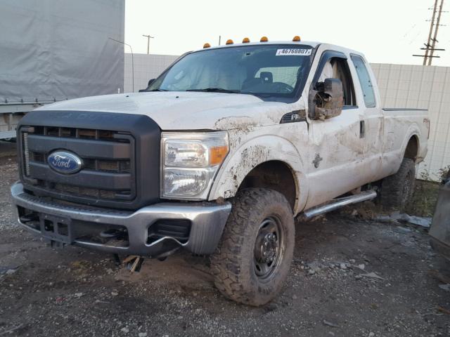 1FT8X3BT8BEB99750 - 2011 FORD F350 SUPER WHITE photo 2