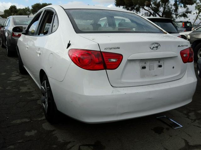 KMHDU46DX7U046537 - 2007 HYUNDAI ELANTRA GL WHITE photo 3