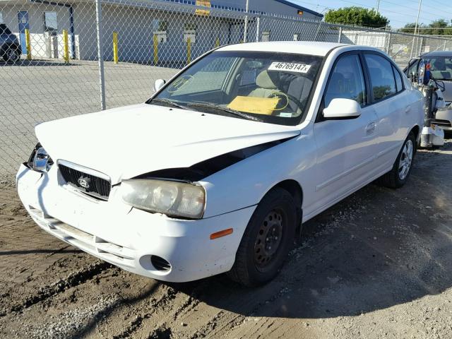 KMHDN45DX2U436903 - 2002 HYUNDAI ELANTRA GL WHITE photo 2