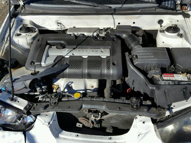 KMHDN45DX2U436903 - 2002 HYUNDAI ELANTRA GL WHITE photo 7