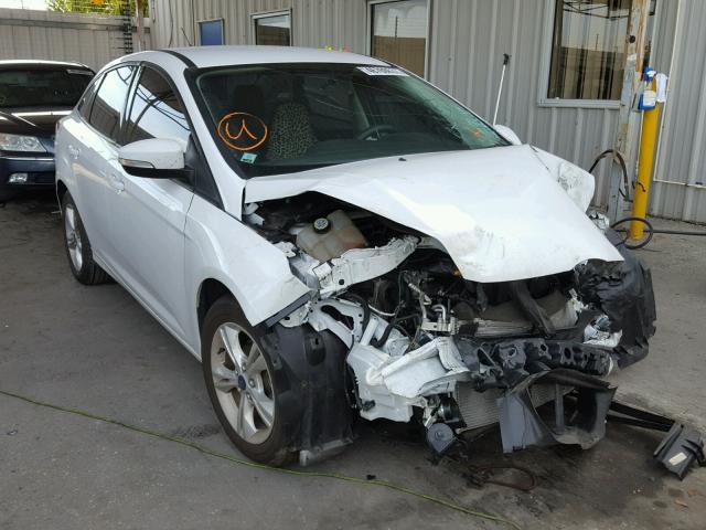 1FADP3F2XDL330679 - 2013 FORD FOCUS SE WHITE photo 1