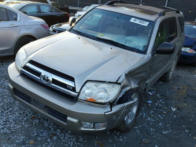 JTEBT14R950052762 - 2005 TOYOTA 4RUNNER SR GOLD photo 2