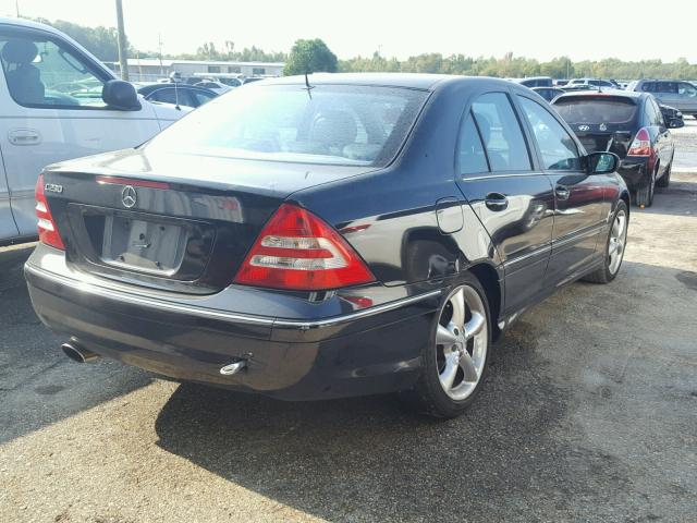 WDBRF52H76E022920 - 2006 MERCEDES-BENZ C GENERATI BLACK photo 4