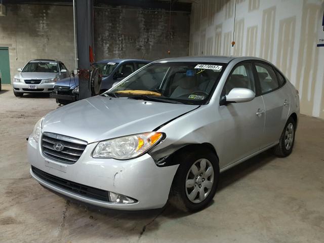 KMHDU46D89U688869 - 2009 HYUNDAI ELANTRA GL SILVER photo 2