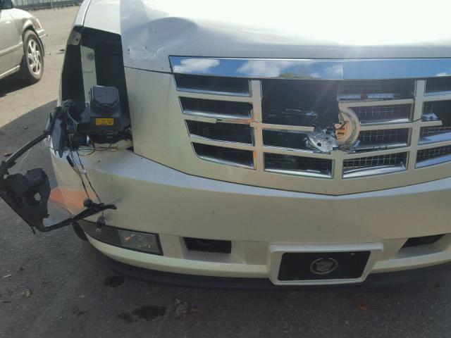 1GYFK26249R254273 - 2009 CADILLAC ESCALADE E WHITE photo 9