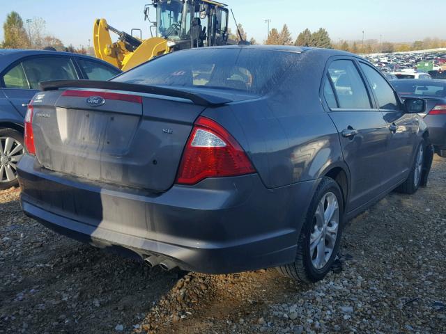 3FAHP0HA7CR392576 - 2012 FORD FUSION SE GRAY photo 4