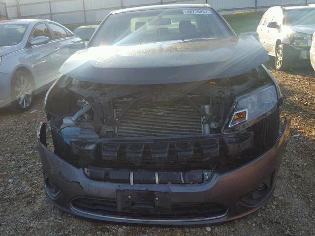 3FAHP0HA7CR392576 - 2012 FORD FUSION SE GRAY photo 9