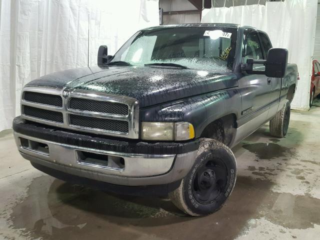 3B7HF13Z0XG108514 - 1999 DODGE RAM 1500 GREEN photo 2