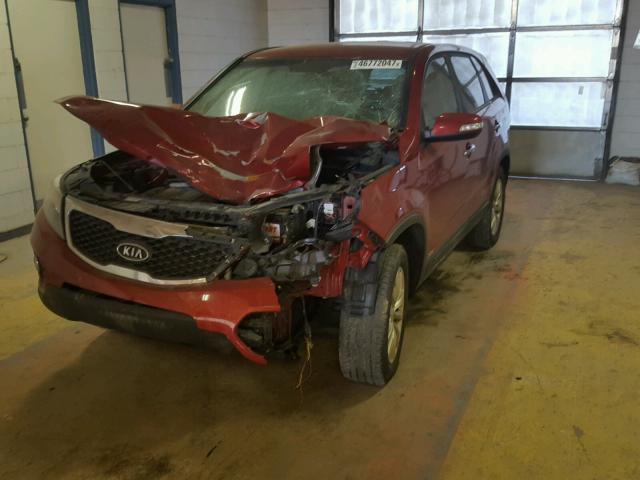 5XYKUDA27BG024796 - 2011 KIA SORENTO EX RED photo 2