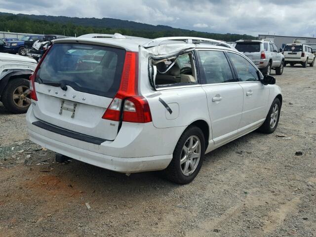 YV1BW982381015318 - 2008 VOLVO V70 3.2 WHITE photo 4