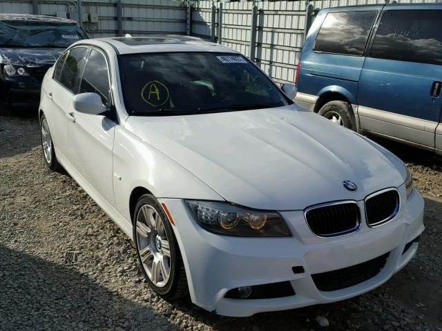 WBAPH7C53AA175987 - 2010 BMW 328 I WHITE photo 1