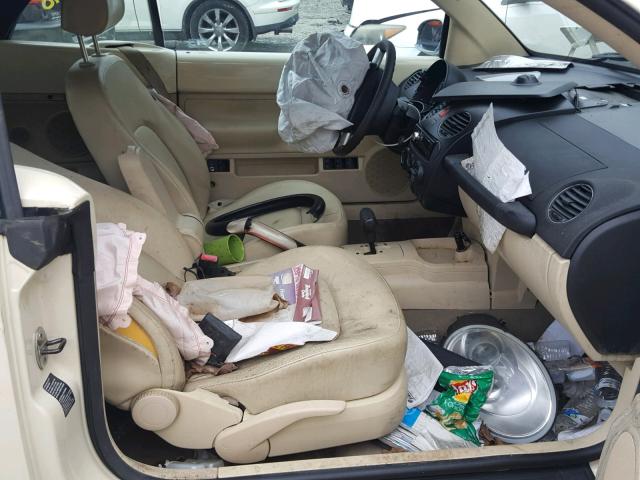 3VWRF31Y66M330577 - 2006 VOLKSWAGEN NEW BEETLE Krem foto 5