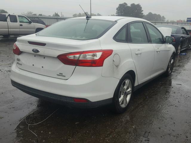 1FADP3F22DL155618 - 2013 FORD FOCUS SE WHITE photo 4