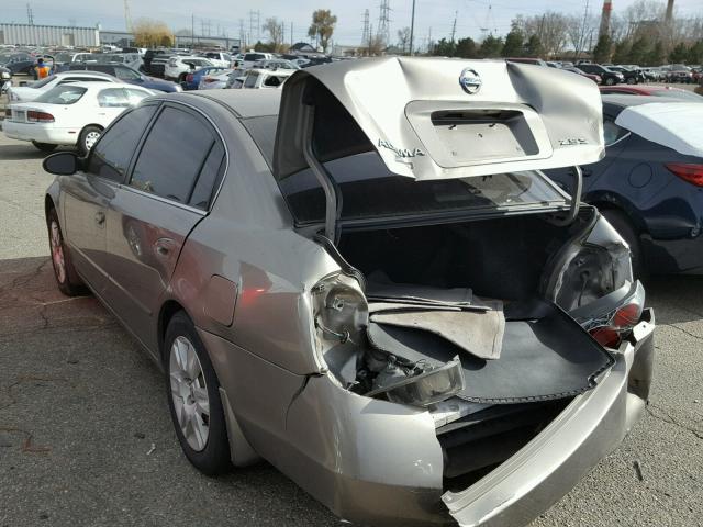 1N4AL11D75N401824 - 2005 NISSAN ALTIMA S BEIGE photo 3