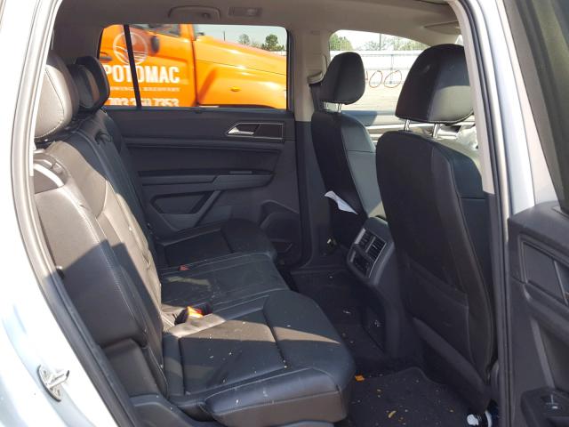 1V2ER2CA7JC532775 - 2018 VOLKSWAGEN ATLAS SEL Gümüş foto 6
