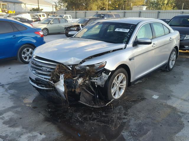 1FAHP2E87FG151562 - 2015 FORD TAURUS SEL SILVER photo 2