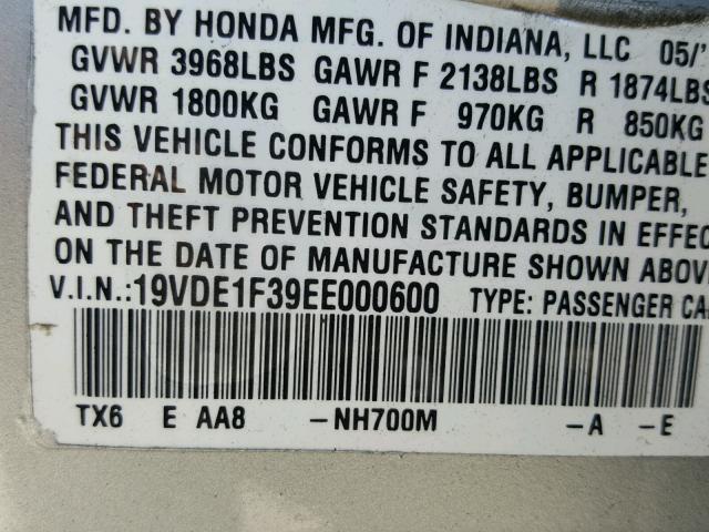 19VDE1F39EE000600 - 2014 ACURA ILX 20 SILVER photo 10