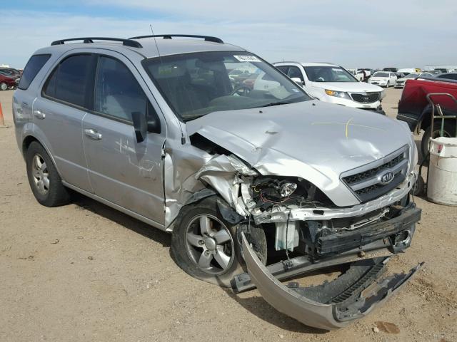 KNDJD735895877859 - 2009 KIA SORENTO LX SILVER photo 1