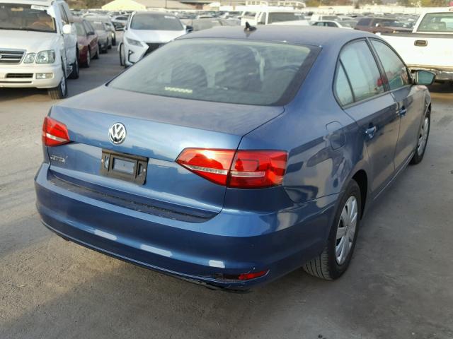 3VW2K7AJ0FM402946 - 2015 VOLKSWAGEN JETTA BASE BLUE photo 4