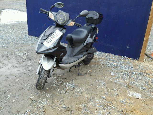 L9NTEACX4D1101606 - 2014 ARO SCOOTER BLACK photo 2