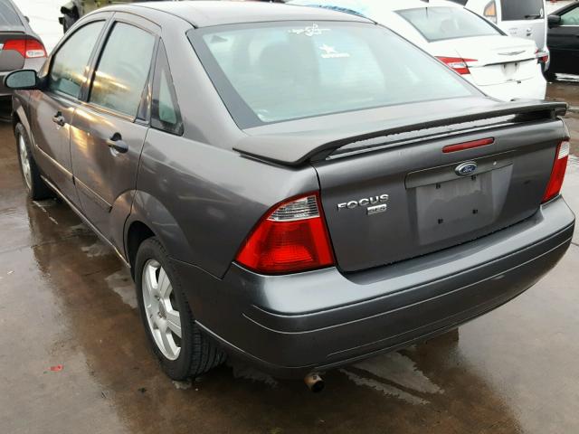 1FAFP34N87W105153 - 2007 FORD FOCUS ZX4 GRAY photo 3