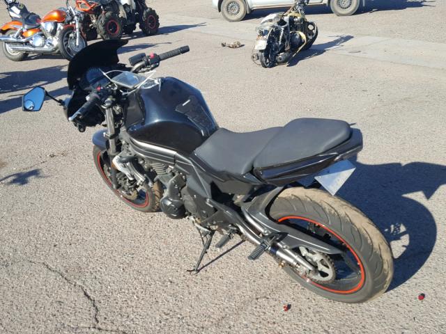 JKAEXEE12CDA03220 - 2012 KAWASAKI EX650 EC BLACK photo 3