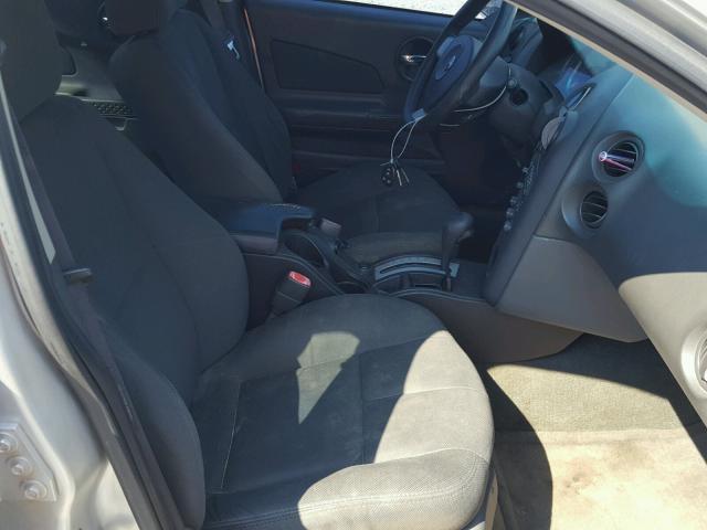 2G2WP522X51268149 - 2005 PONTIAC GRAND PRIX Сріблястий фото 5