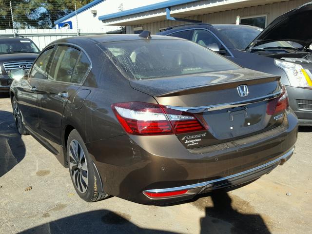 JHMCR6F75HC014575 - 2017 HONDA ACCORD BROWN photo 3