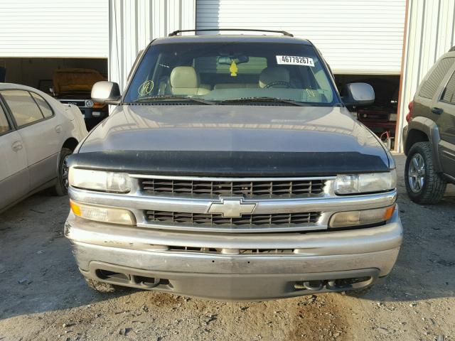 1GNEC13T91R127388 - 2001 CHEVROLET TAHOE C150 GOLD photo 9