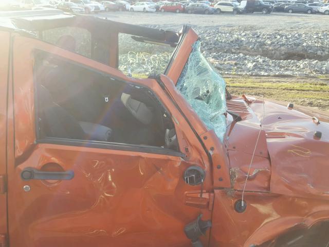 1J4BA3H18BL551714 - 2011 JEEP WRANGLER U ORANGE photo 9