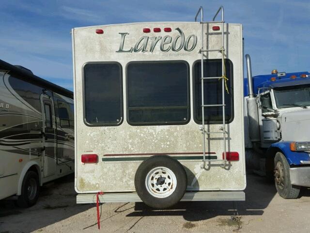 4YDF27R224J457231 - 2004 KEYSTONE LAREDO WHITE photo 6