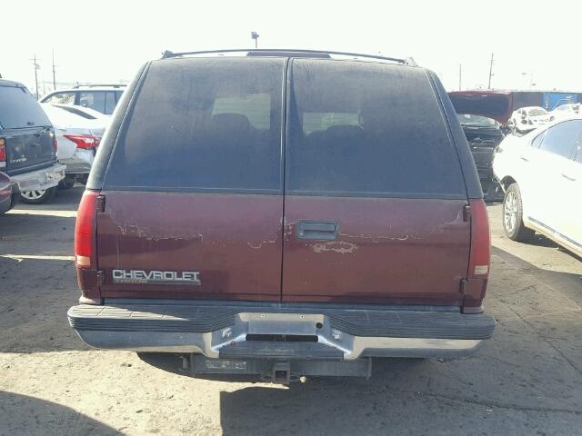 1GNEC13R5XJ488693 - 1999 CHEVROLET TAHOE C150 BURGUNDY photo 10