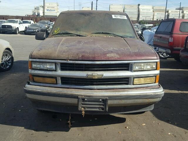 1GNEC13R5XJ488693 - 1999 CHEVROLET TAHOE C150 BURGUNDY photo 9