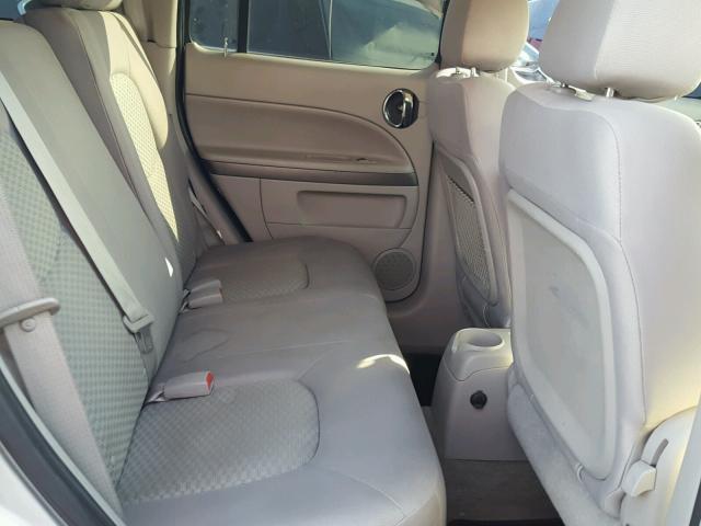 3GNBAEDB6AS649625 - 2010 CHEVROLET HHR LS SILVER photo 6