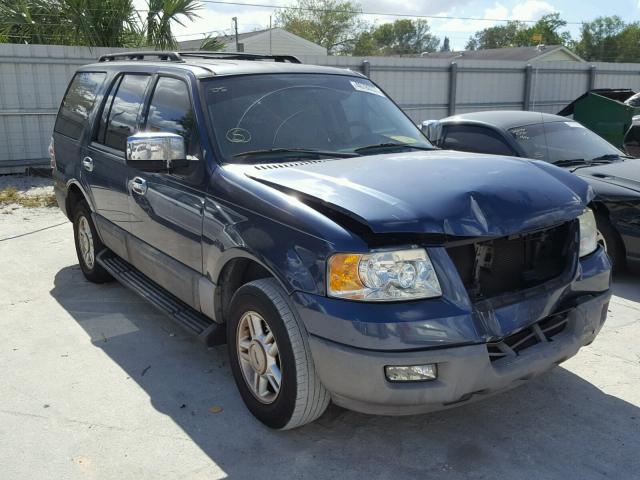 1FMPU15526LA77677 - 2006 FORD EXPEDITION BLUE photo 1