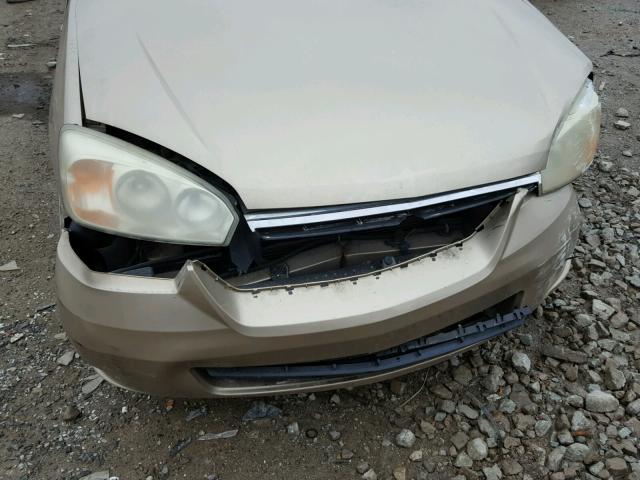 1G1ZS51816F244600 - 2006 CHEVROLET MALIBU LS GOLD photo 9