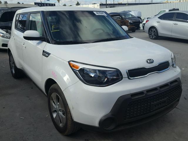 KNDJN2A26G7319468 - 2016 KIA SOUL WHITE photo 1