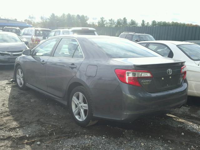 4T1BF1FKXCU198603 - 2012 TOYOTA CAMRY BASE GRAY photo 3