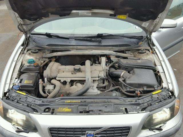 YV1RH59H242406811 - 2004 VOLVO S60 2.5T SILVER photo 7