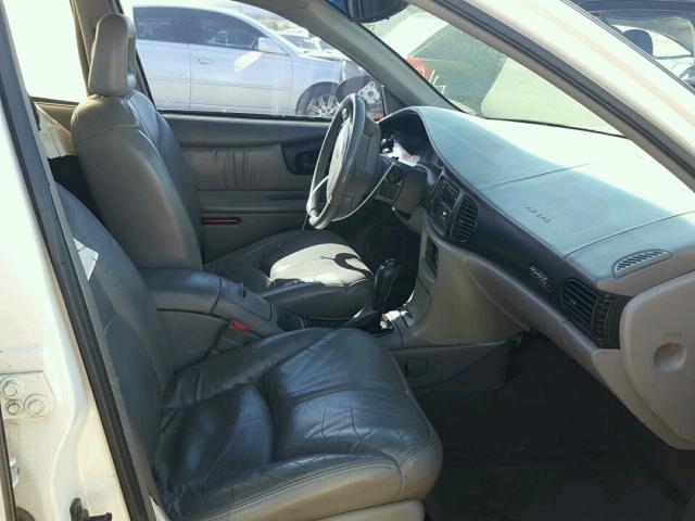 2G4WB55K011246916 - 2001 BUICK REGAL LS WHITE photo 5