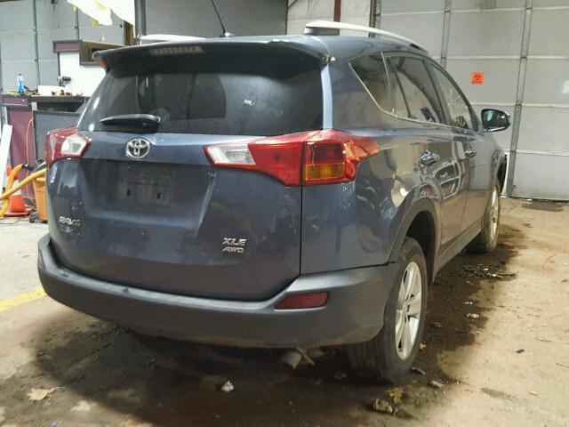 2T3RFREV6EW168954 - 2014 TOYOTA RAV4 XLE BLUE photo 4