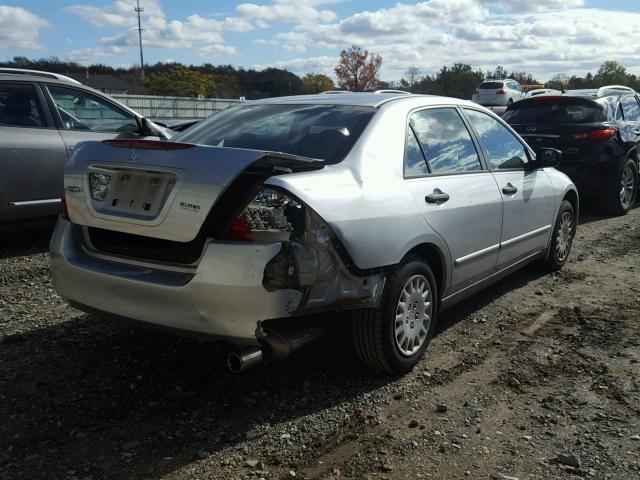 1HGCM56126A001685 - 2006 HONDA ACCORD SILVER photo 4