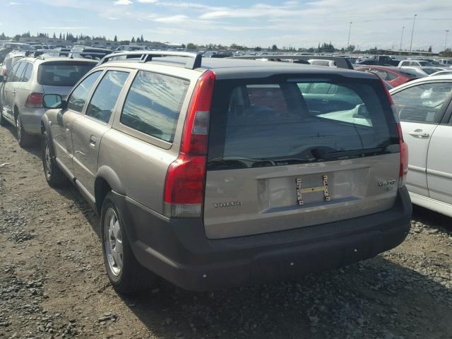 YV1SZ59H031111547 - 2003 VOLVO XC70 GOLD photo 3