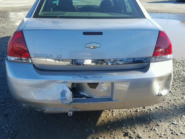 2G1WB58N289132477 - 2008 CHEVROLET IMPALA LS SILVER photo 9