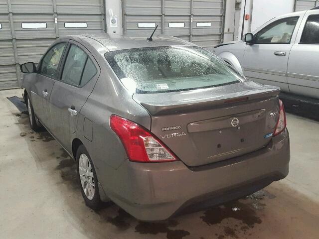 3N1CN7AP4GL839782 - 2016 NISSAN VERSA S GRAY photo 3