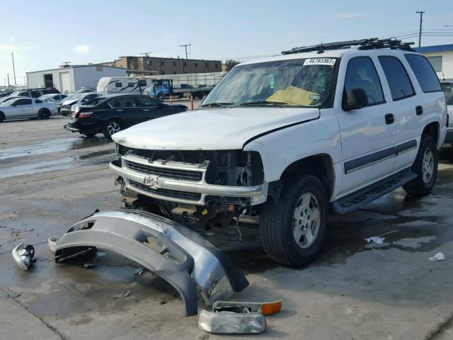 1GNEC13ZX4R139025 - 2004 CHEVROLET TAHOE C150 WHITE photo 2